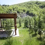 بيت خشبي Lugina E Shengjergjit ,bujtinat