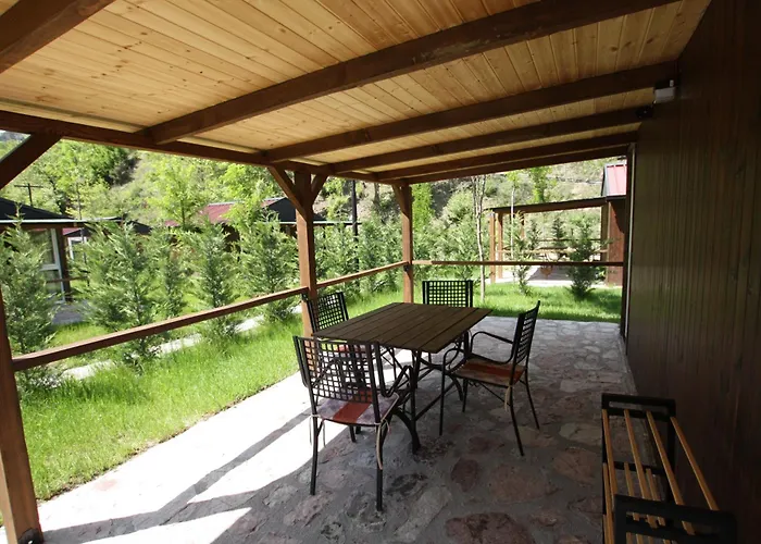 Lugina E Shengjergjit ,bujtinat