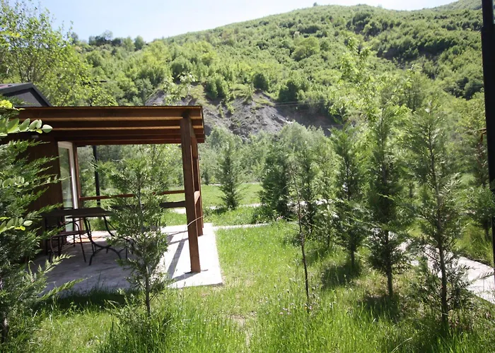 롯지 Lugina E Shengjergjit ,bujtinat