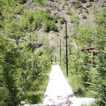 Lugina E Shengjergjit ,bujtinat *