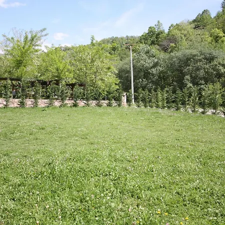 Domek letniskowy Lugina E Shengjergjit ,bujtinat Tirana
