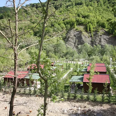 Lugina E Shengjergjit ,bujtinat *