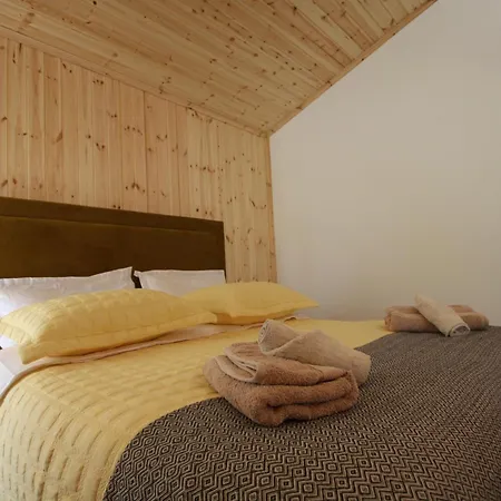Lugina E Shengjergjit ,bujtinat Lodge *