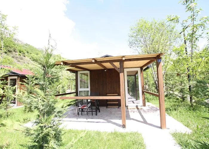 Lugina E Shengjergjit ,bujtinat Lodge *